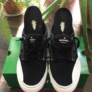 Emerica “Dickson” pro model canvas skate shoe. Men’s 10.